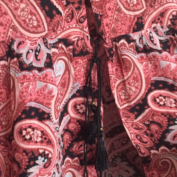 Express Tie Back Top. Size M. NWT - Picture 5 of 6